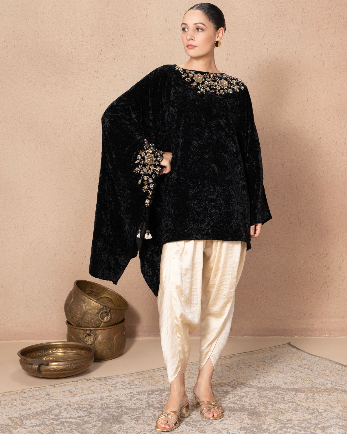 BLACK ORANAZ TUNIC