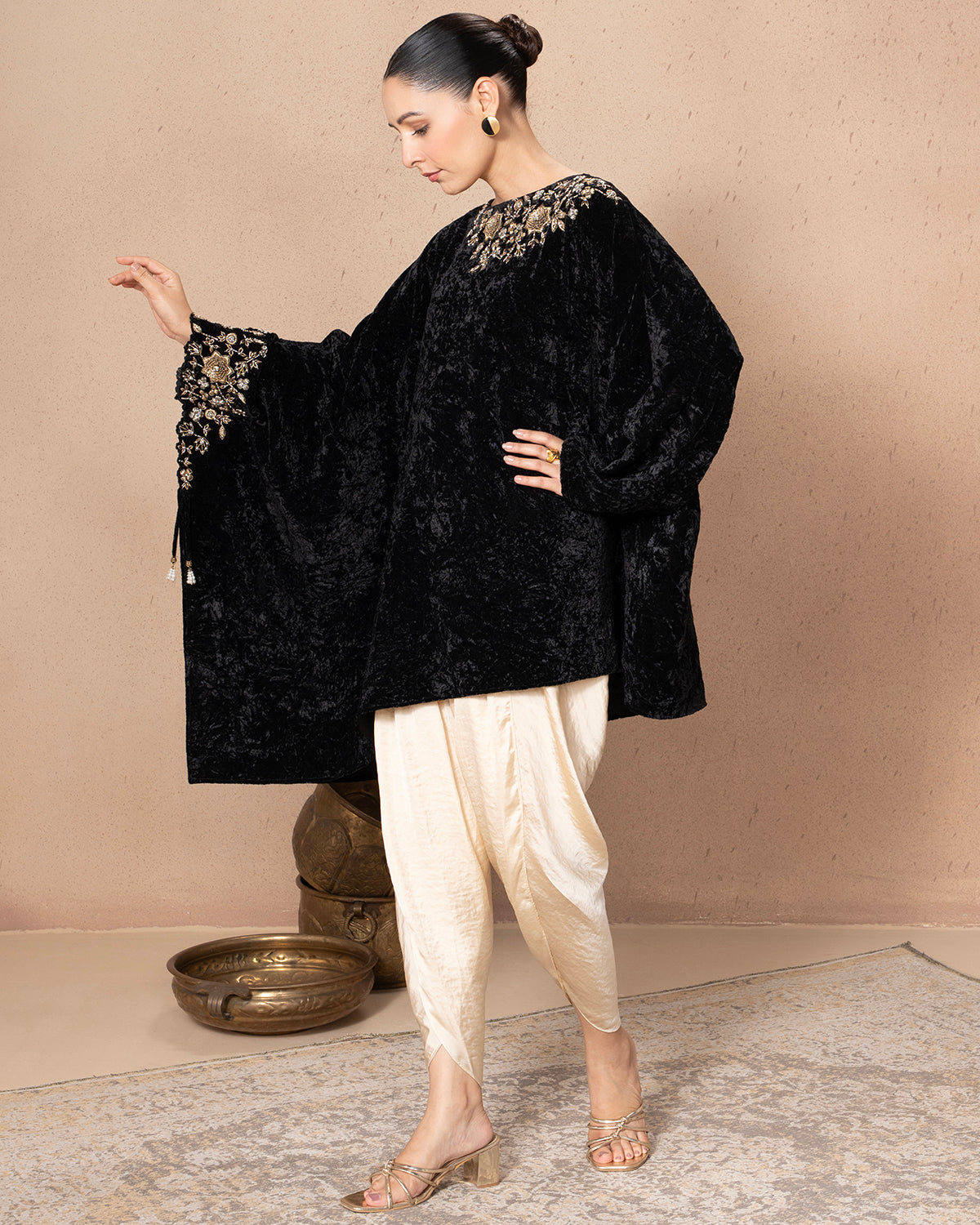 BLACK ORANAZ TUNIC