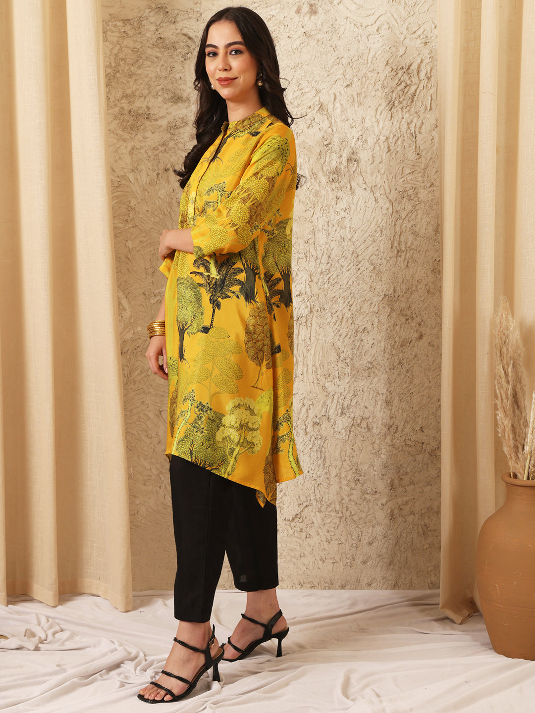 MUSTARD NEEV KAFTAN
