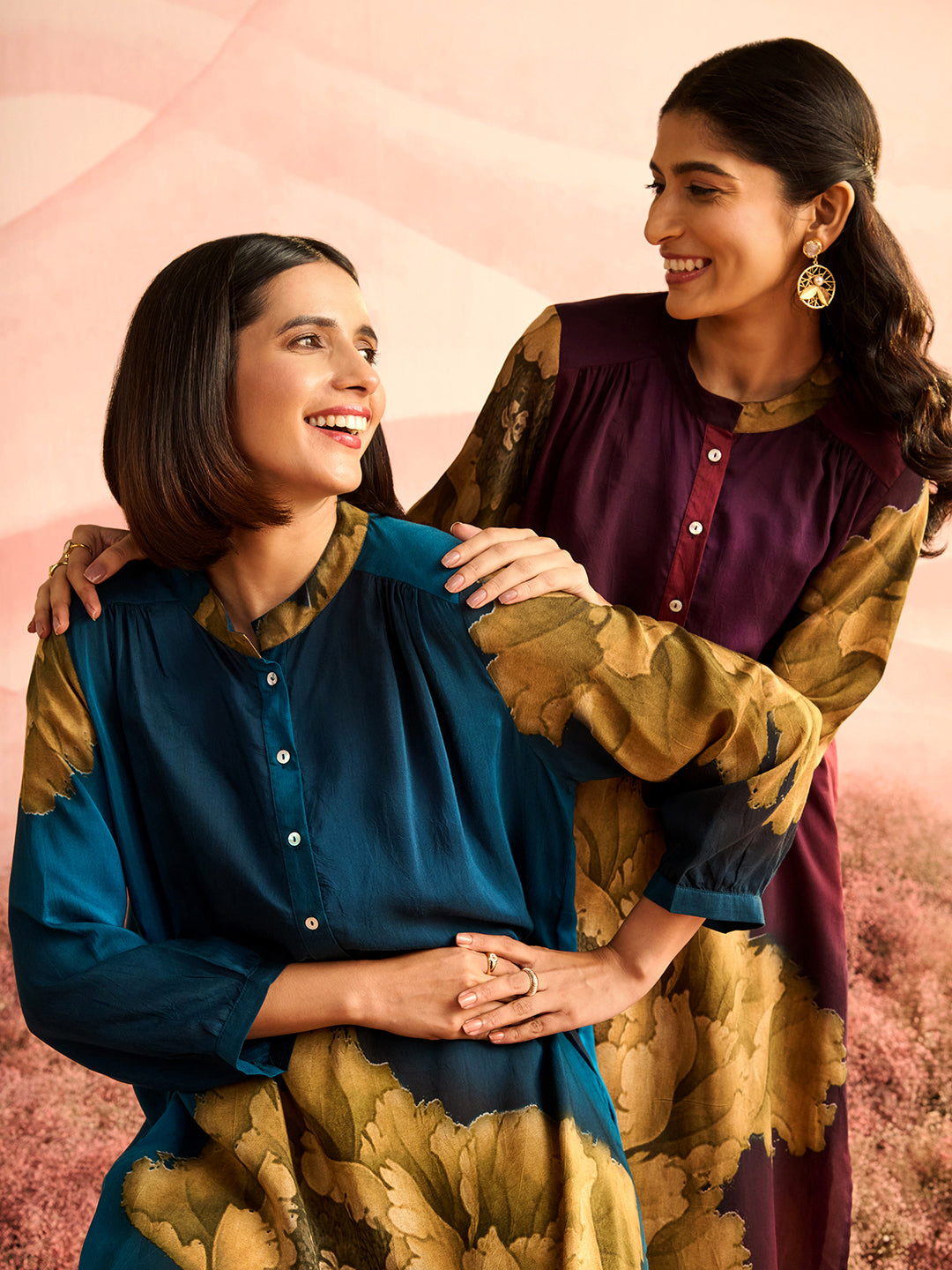 BLUE FLORA GATHERED TUNIC
