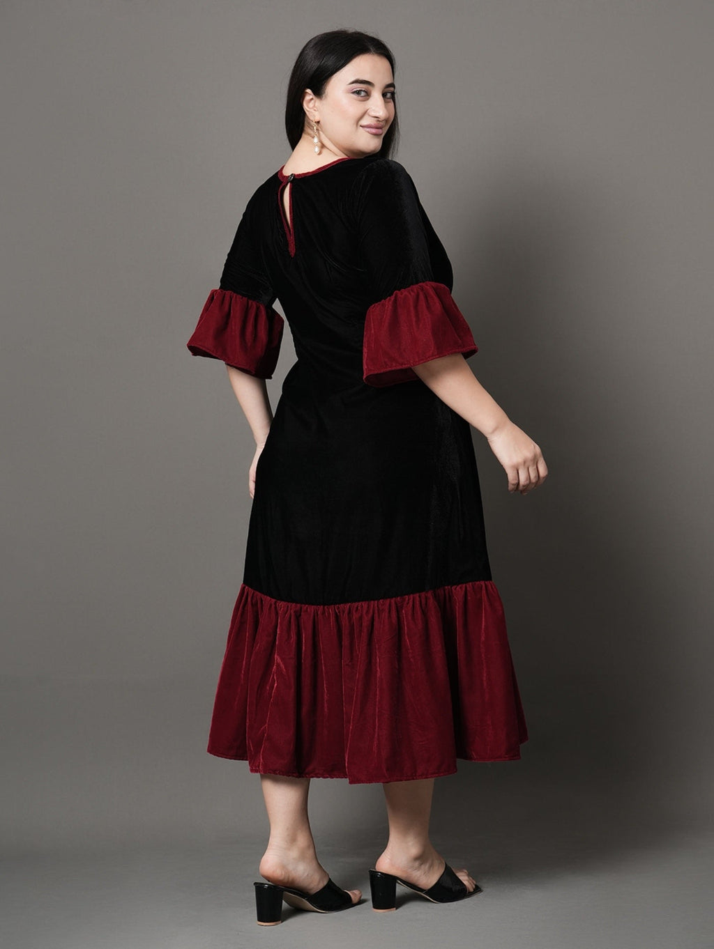 Regal Contrast Velvet Party Dress