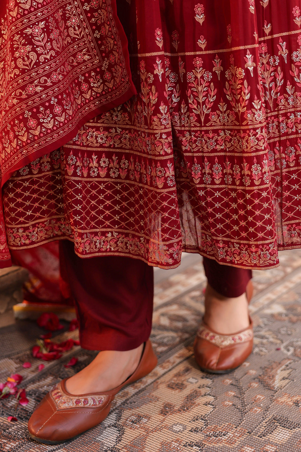 Floral Printed Thread Work Georgette Kurta With Trousers & Dupatta