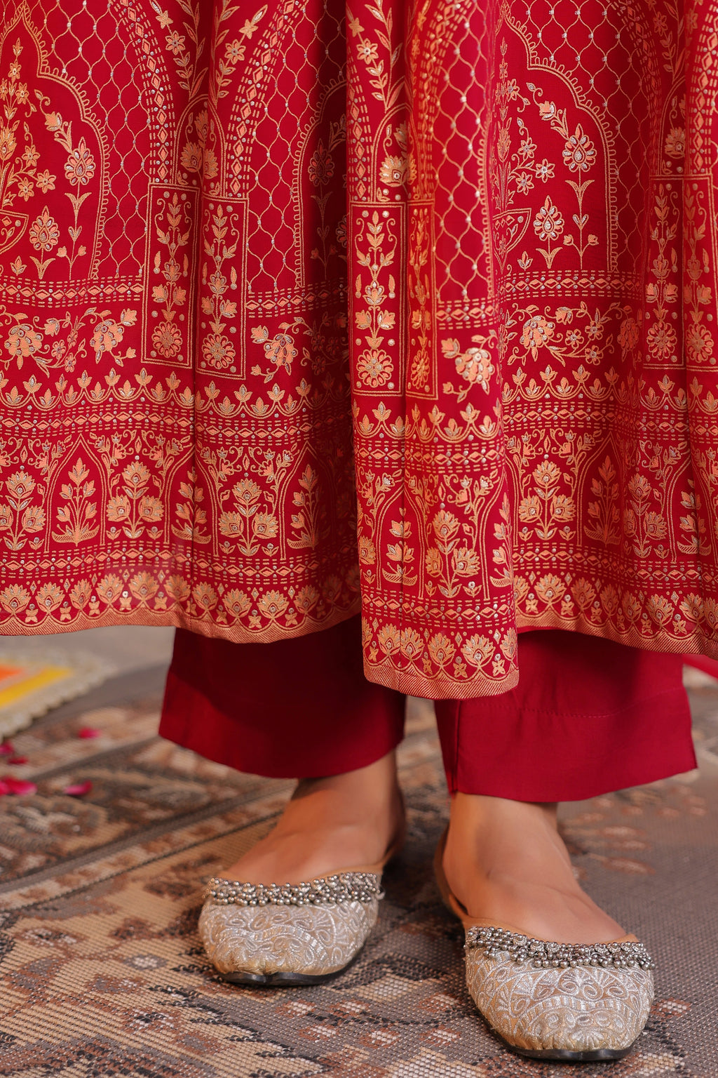 Women Ethnic Motifs Printed Beads and Stones Kurta with Trouser & Dupatta