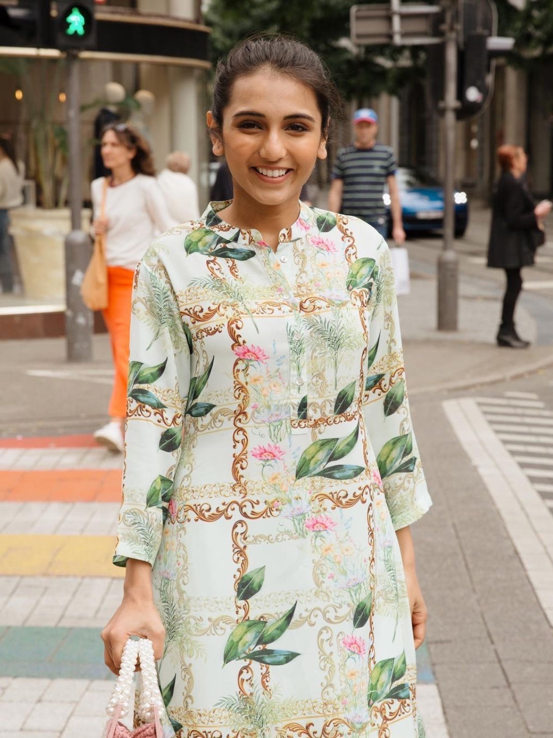 PISTA LEAF FRAME KAFTAN