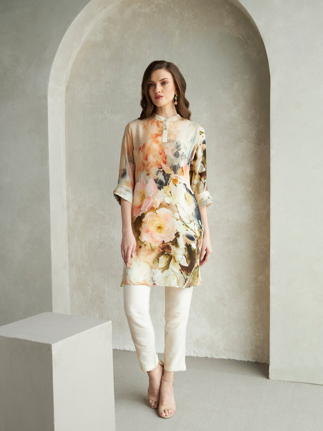 CREAM J'ADORE HAZZEL TUNIC