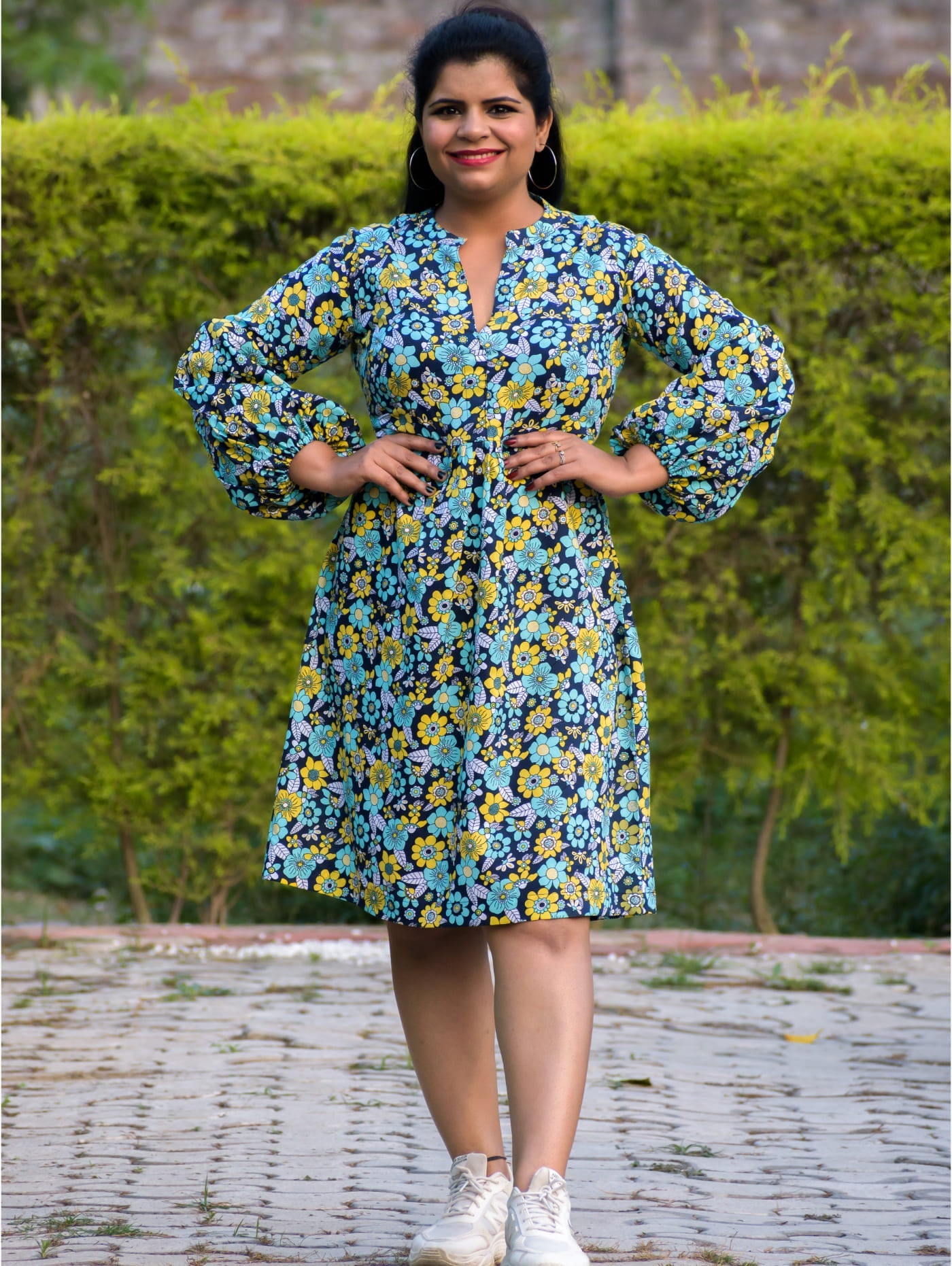 Zindigi Ek Safar Hai Suhana Dress