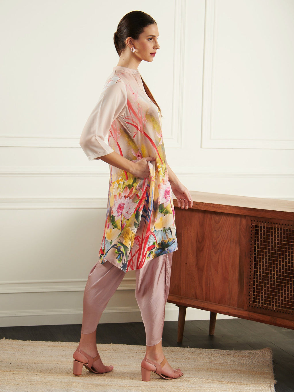 PINK LOTUS KAFTAN