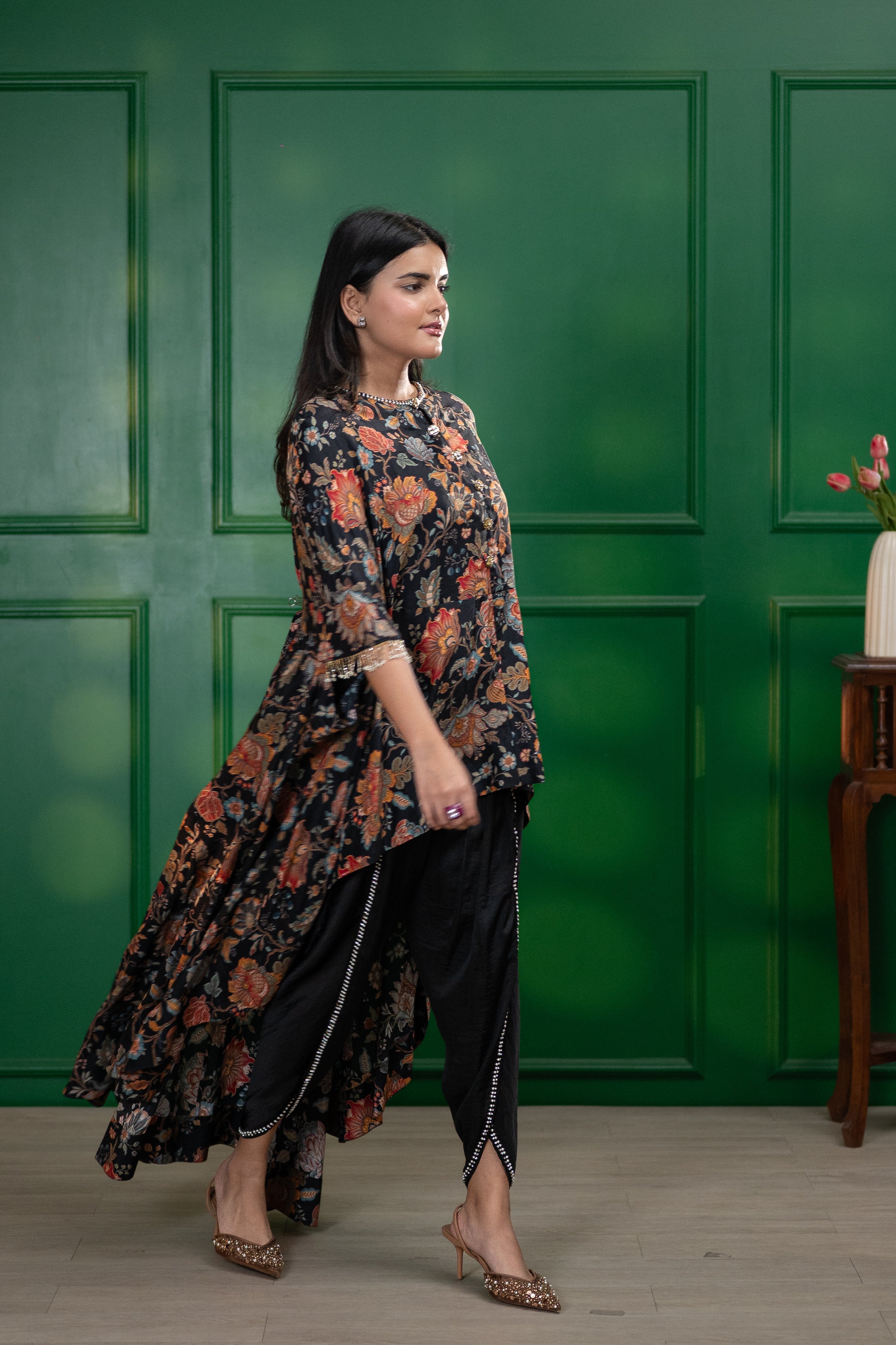 NOIR GARDEN BLACK AVERY TUNIC