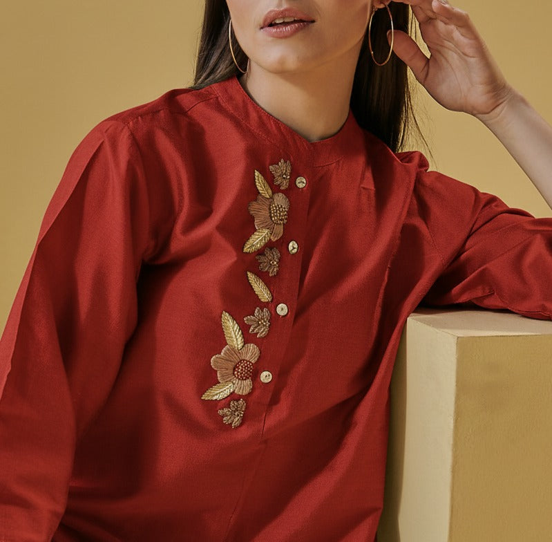 RED ALISHA PLACKET TUNIC
