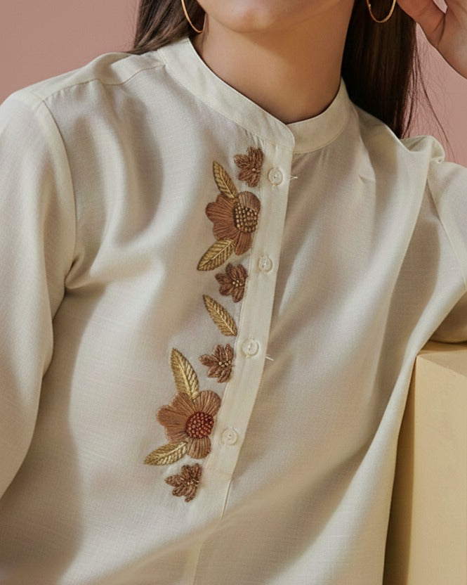SOLID WHITE ALISHA PLACKET TUNIC
