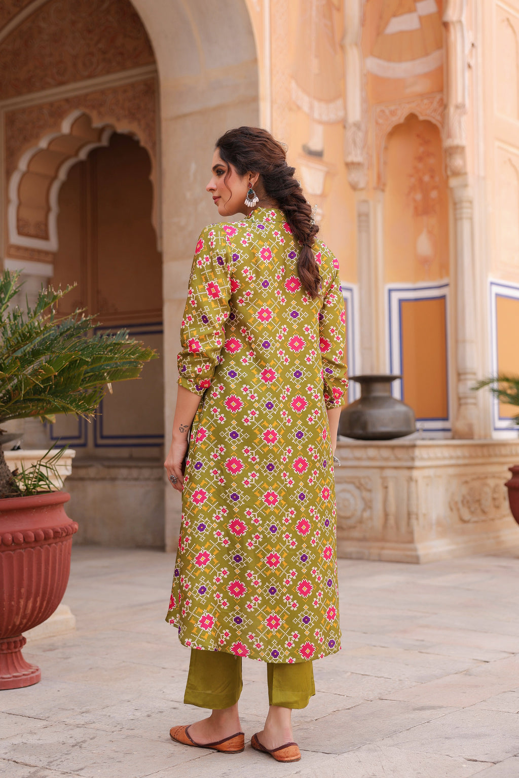 Printed V-Neck Three-Quarter Sleeves Tunic With Trouser