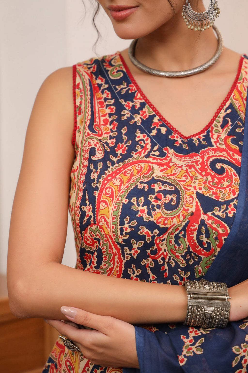 Women Ethnic Motifs Printed Regular Pure Cotton Top with Trousers & With Dupatta